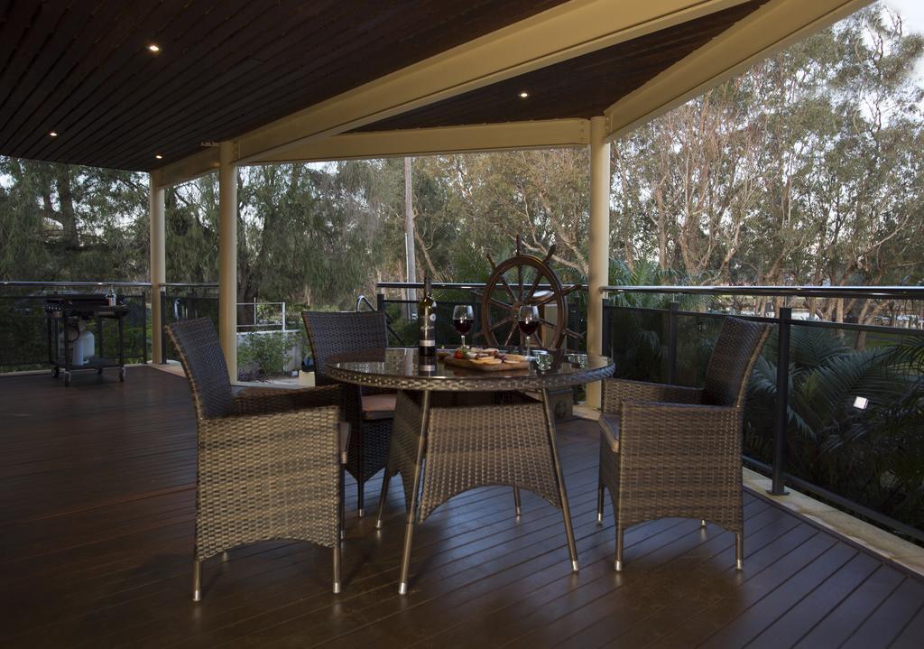 Murray River Lodge Luxury Boutique Accommodation B&B - Adults Only North Yunderup ภายนอก รูปภาพ